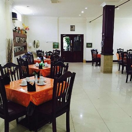 Hotel Dynasty Tarakan Kültér fotó