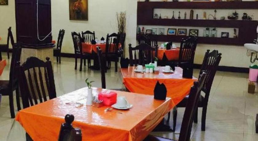 Hotel Dynasty Tarakan Kültér fotó