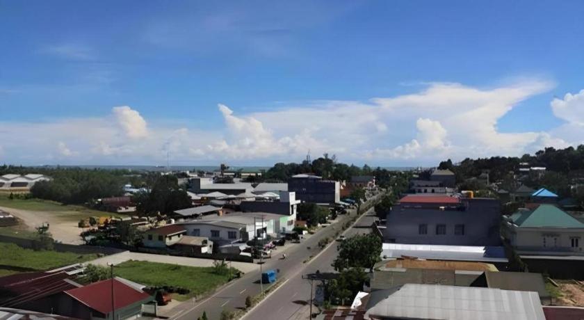 Hotel Dynasty Tarakan Kültér fotó